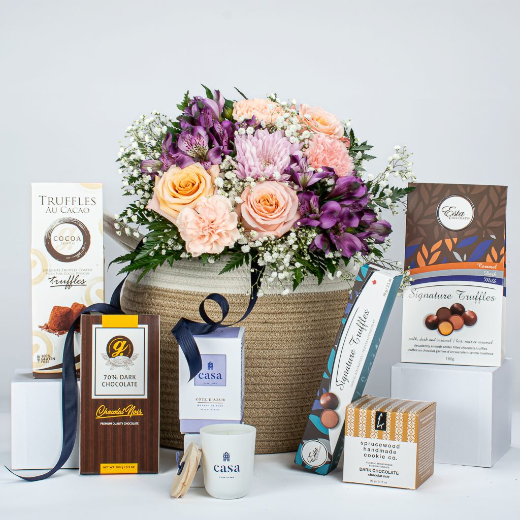 Gift Baskets and Flowers gifts combination