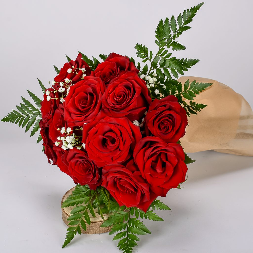 Red Roses For Loved Ones