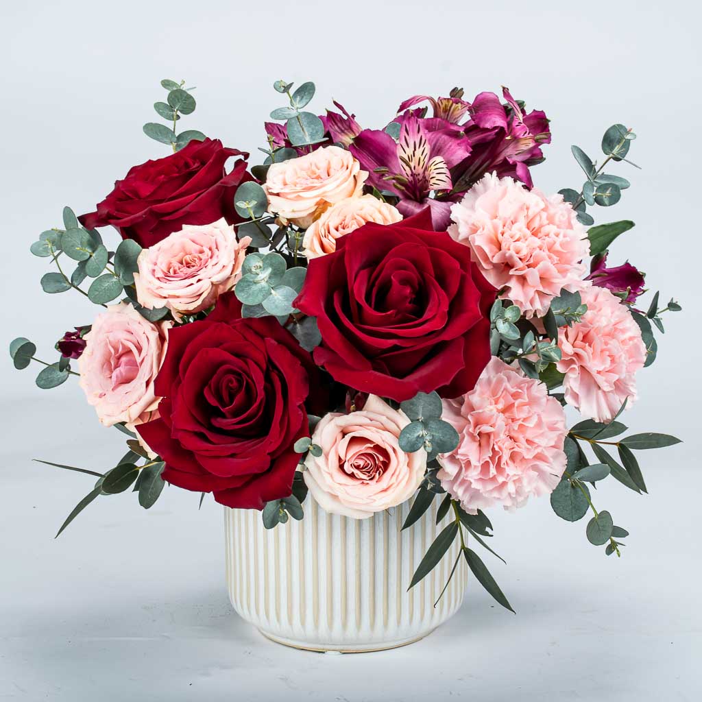 Send Flowers Toronto. Free Same Day Delivery over $100. - MY BASKETS