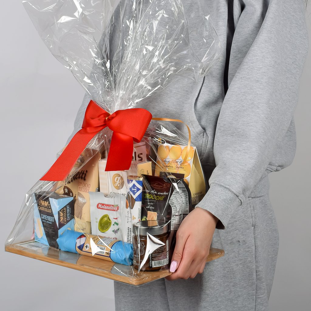 characuterie spread gift