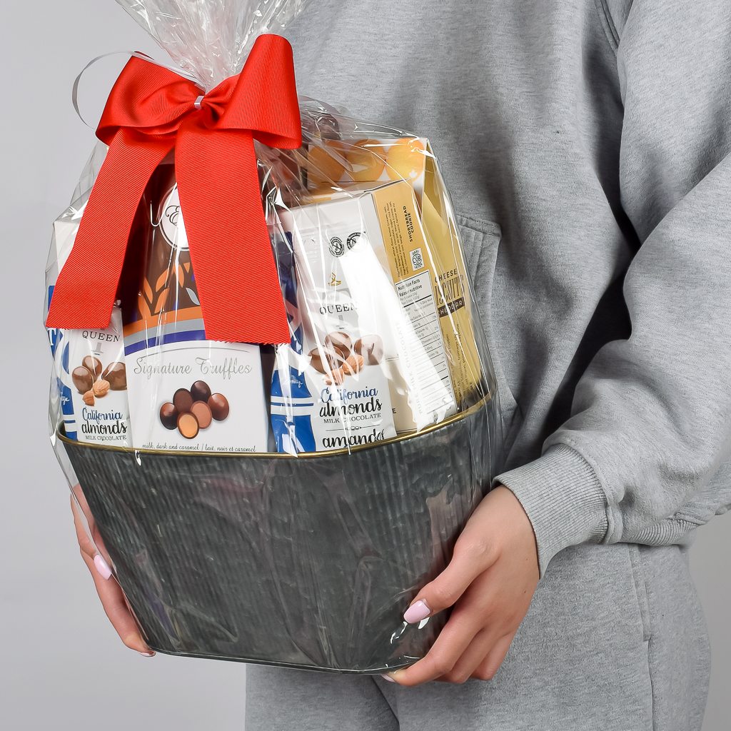 elegant gourmet baskets in Toronto