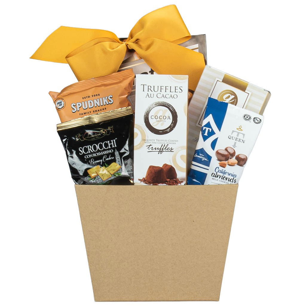 https://www.mybaskets.ca/cdn/shop/files/sweet-gift-basket_1600x.jpg?v=1696253944