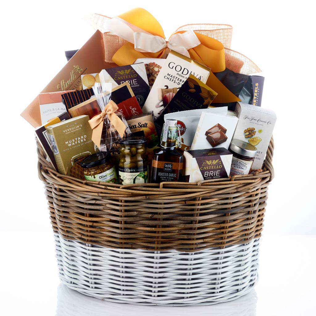 The Gourmand gourmet gift basket | Pemberton Farms